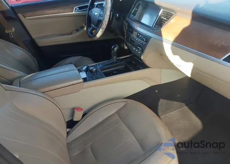 2016 Hyundai Genesis 3.8 z USA, uszkodzony, nr VIN KMHGN4JE7GU142619